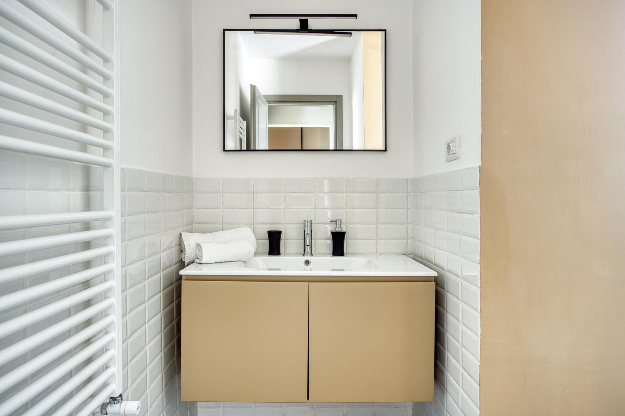 Clausim Domus: New Brightful Flat Next To The Vatican Apartamento